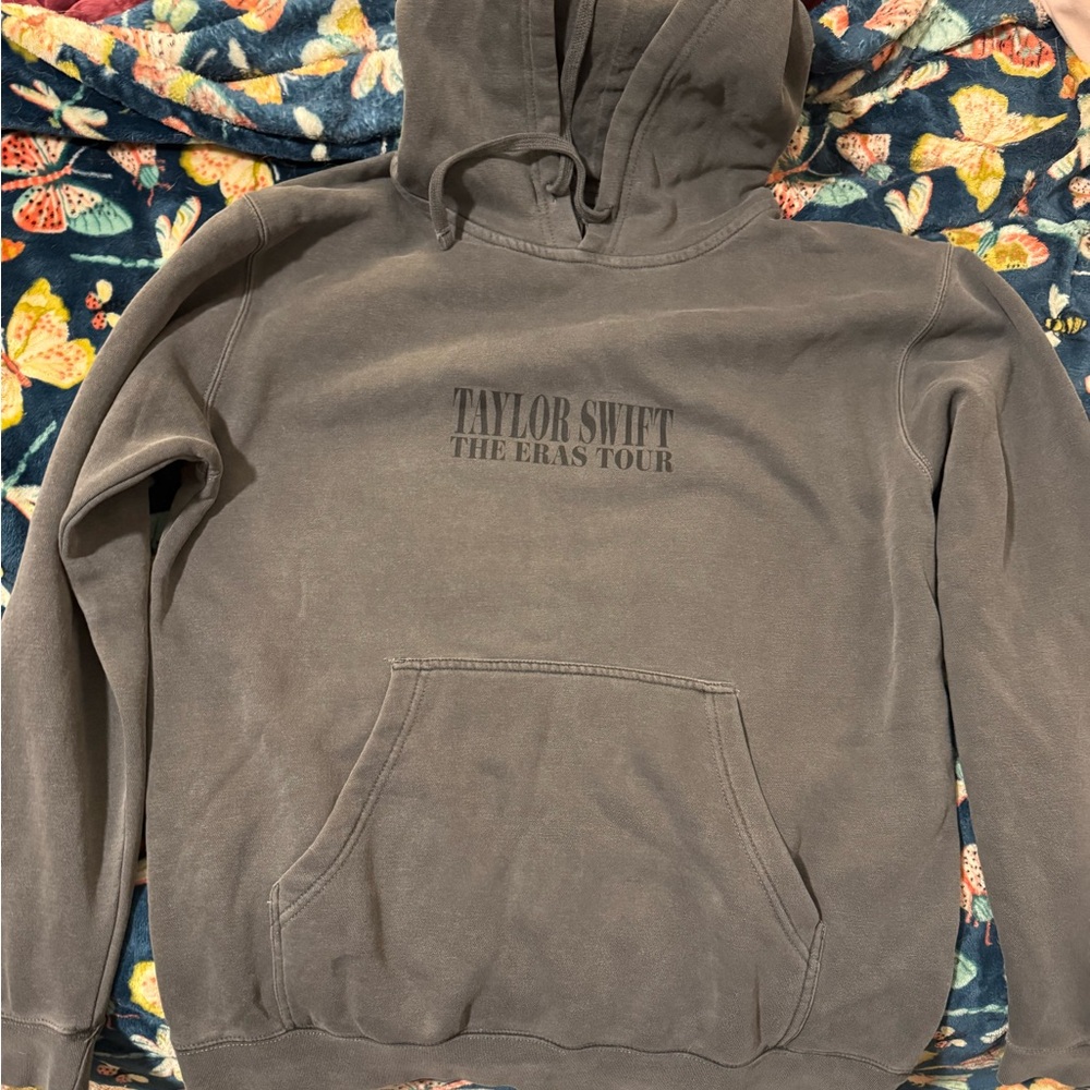Grey Taylor Swift Era Tour sweatshirt, size medium.